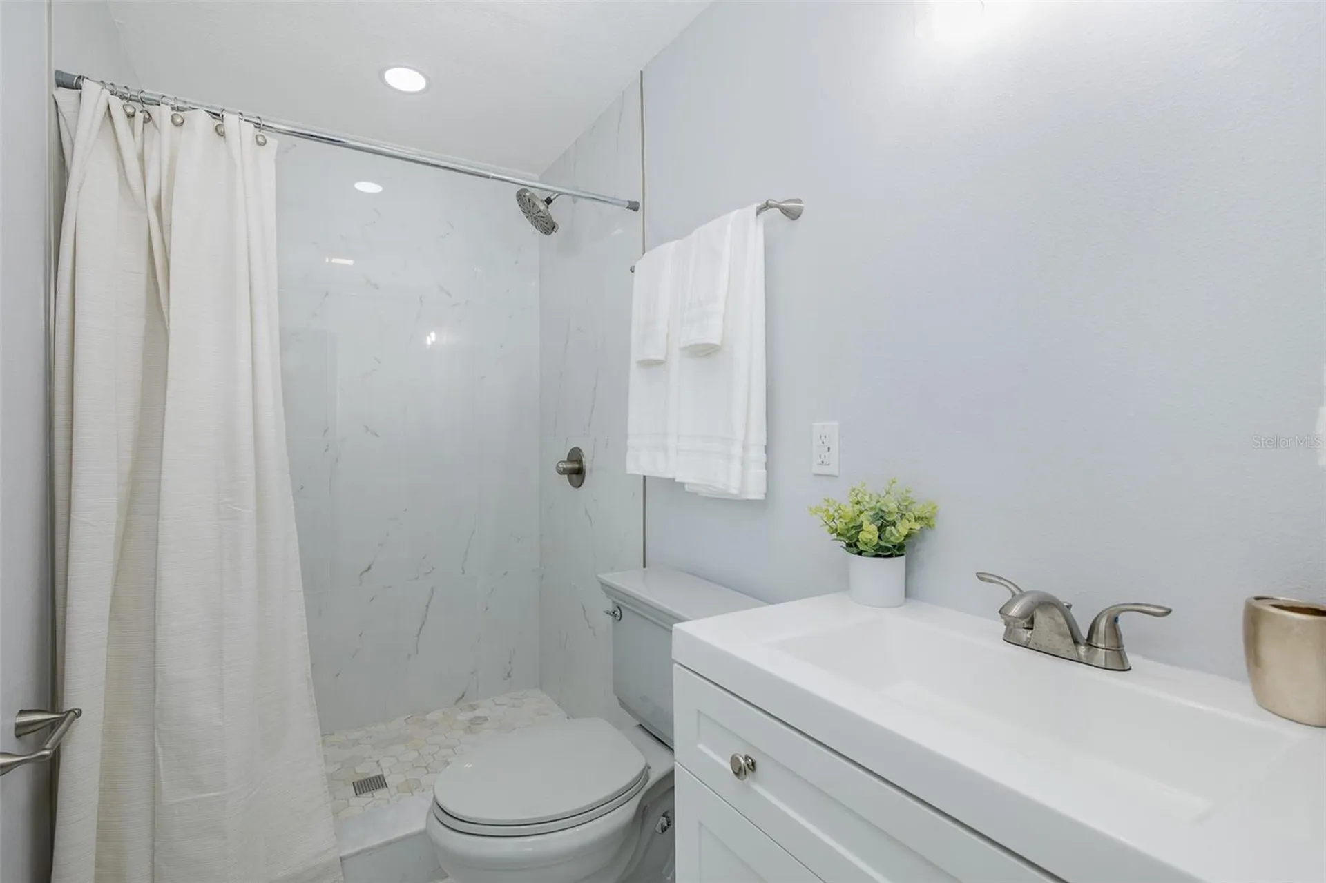 1815 Driftwood Circle S Oldsmar FL 34677
