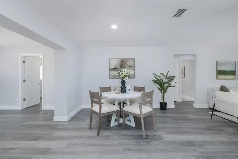 1815 Driftwood Circle S Oldsmar FL 34677