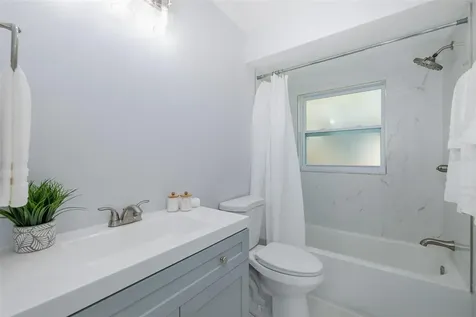 1815 Driftwood Circle S Oldsmar FL 34677