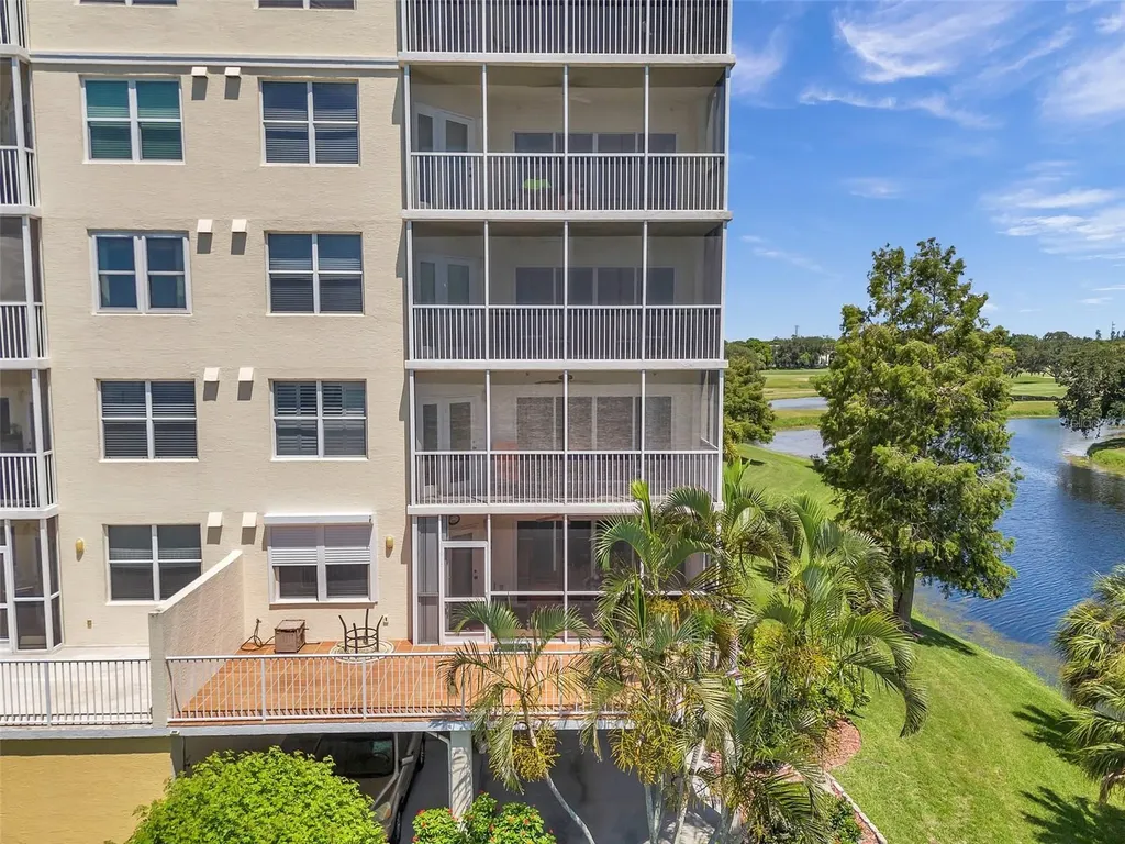 1200 Country Club Drive Largo FL 33771