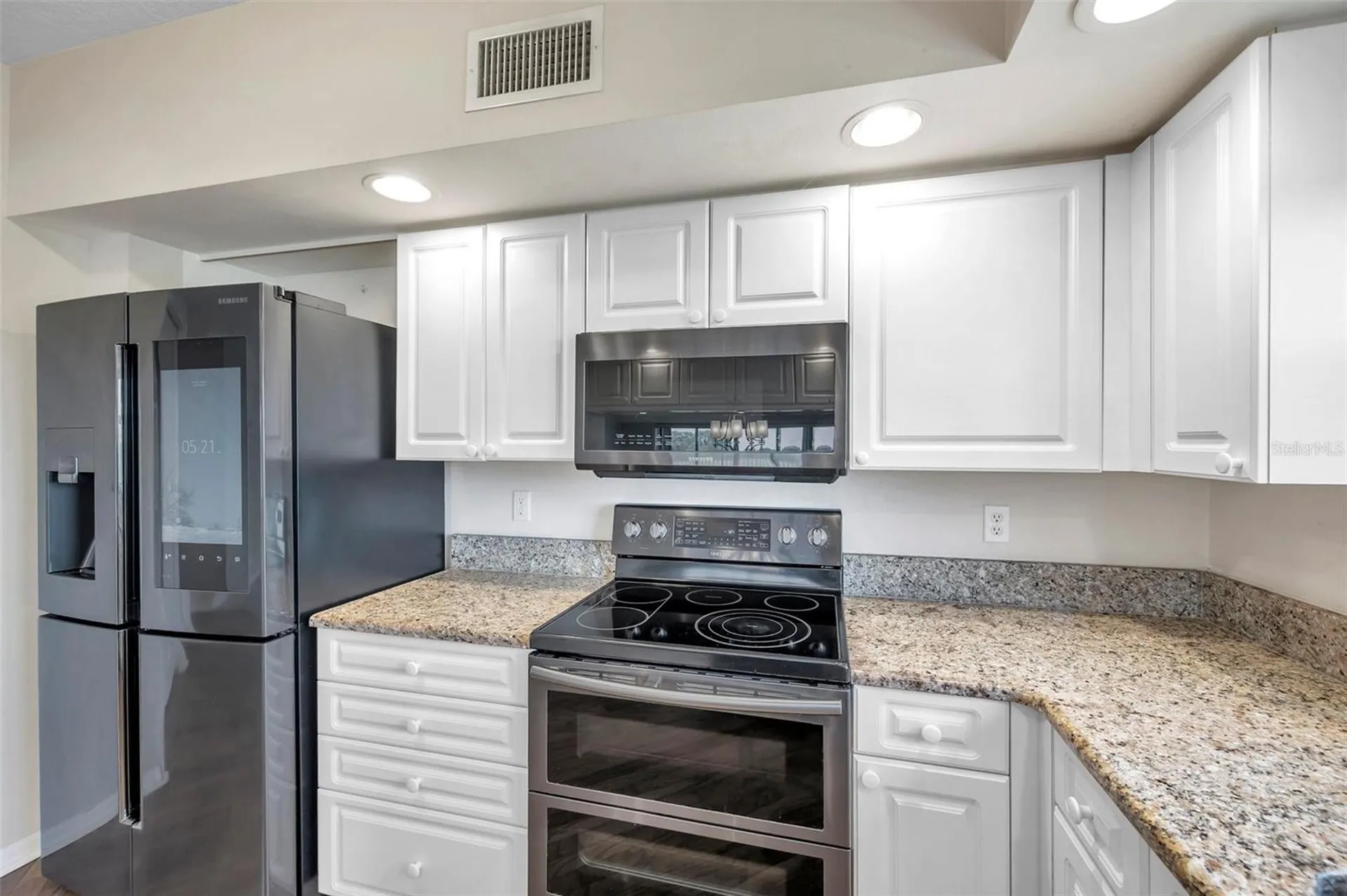1200 Country Club Drive Largo FL 33771