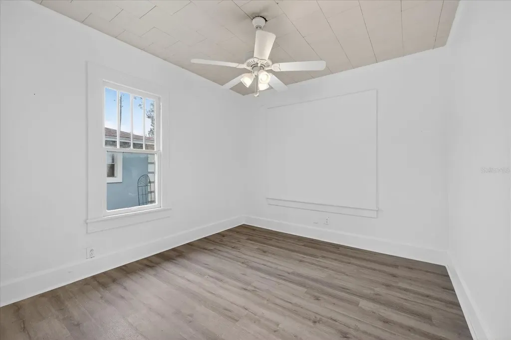 2211 22nd Avenue S St Petersburg FL 33712