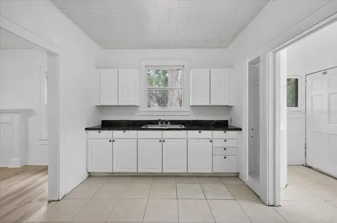 2211 22nd Avenue S St Petersburg FL 33712