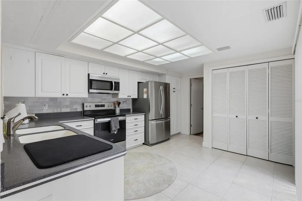 5344 Cobblestone Court Wesley Chapel FL 33543