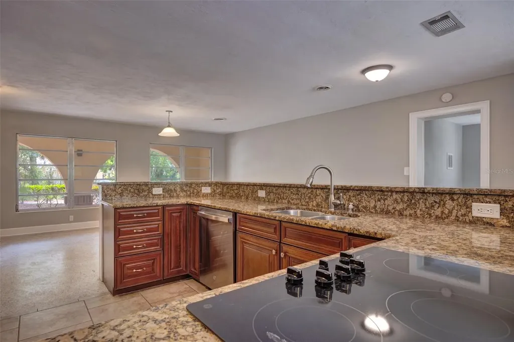 321 Huntington Drive Deland FL 32724