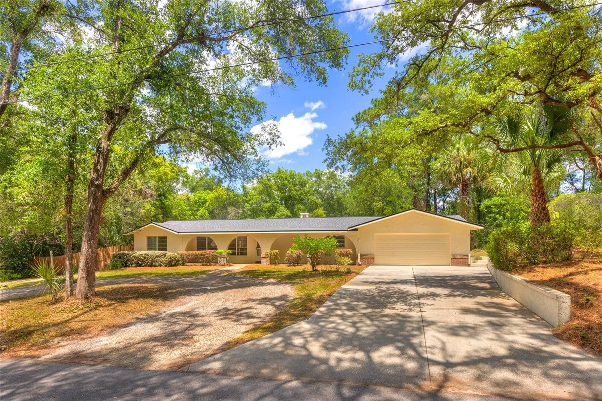 321 Huntington Drive Deland FL 32724