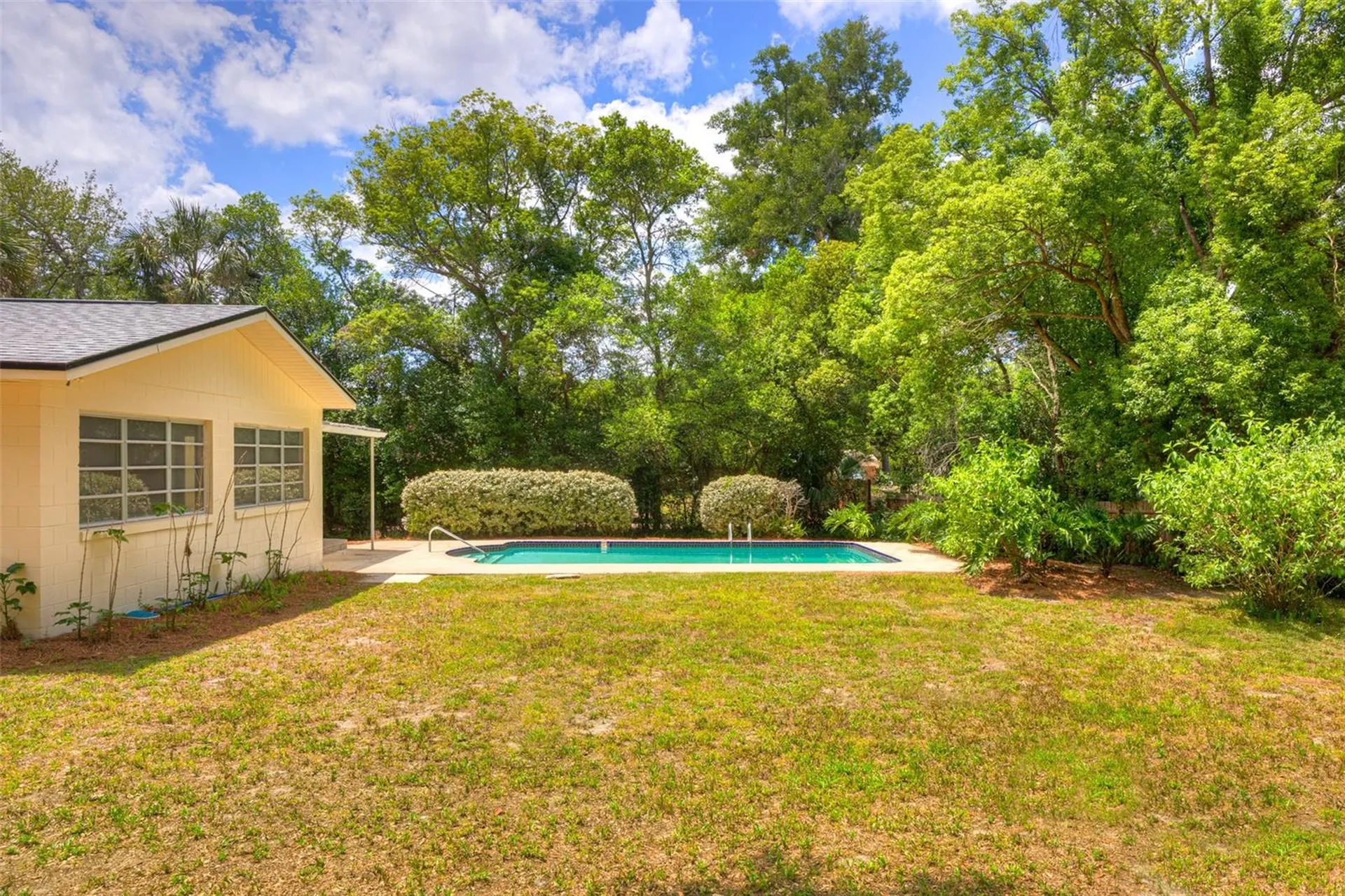 321 Huntington Drive Deland FL 32724