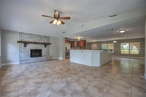 321 Huntington Drive Deland FL 32724