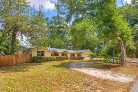 321 Huntington Drive Deland FL 32724