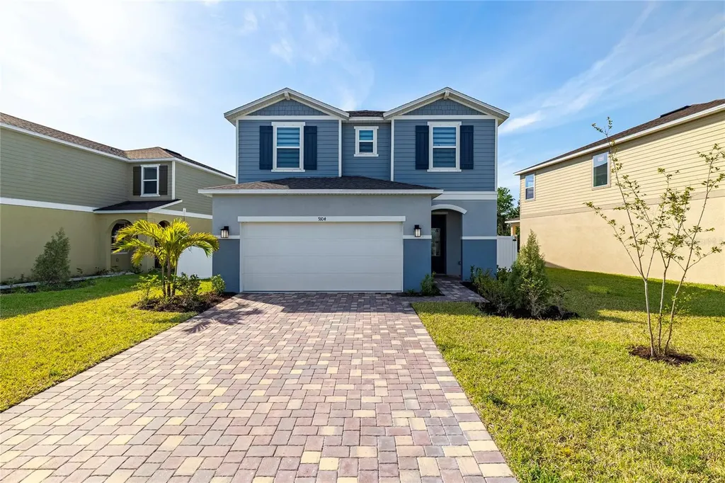 9104 Sandy Bluffs Circle Parrish FL 34219