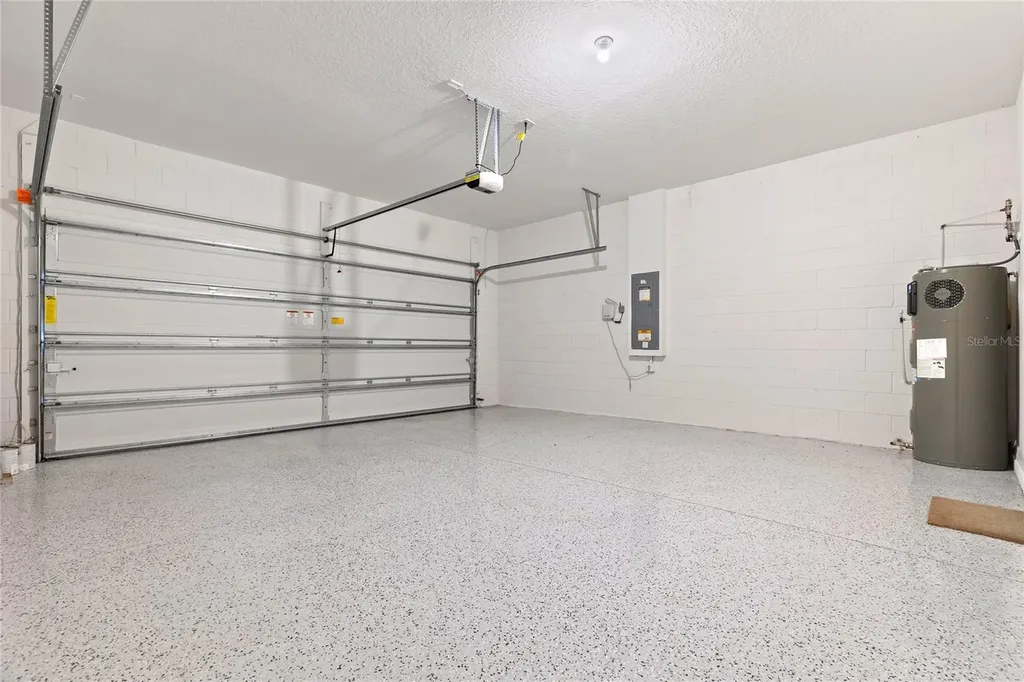 9104 Sandy Bluffs Circle Parrish FL 34219