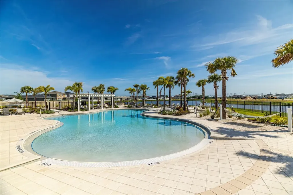 9104 Sandy Bluffs Circle Parrish FL 34219