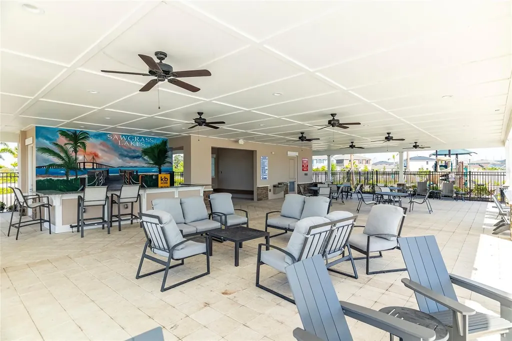 9104 Sandy Bluffs Circle Parrish FL 34219
