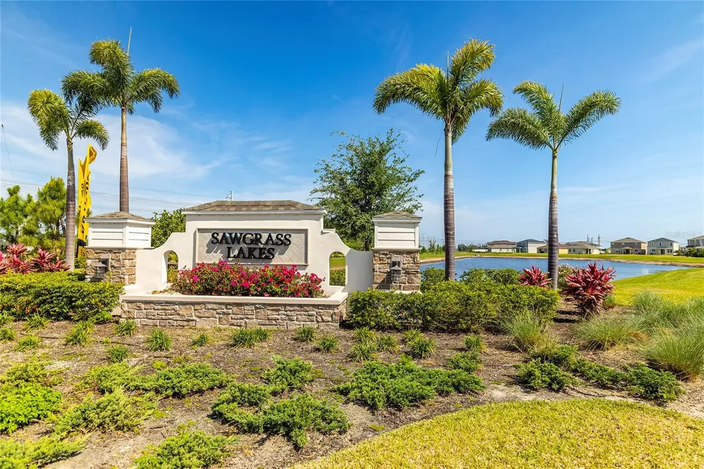 9104 Sandy Bluffs Circle Parrish FL 34219