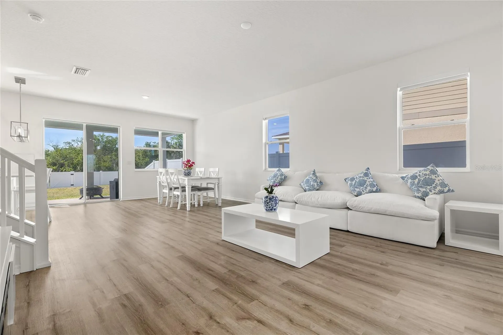 9104 Sandy Bluffs Circle Parrish FL 34219