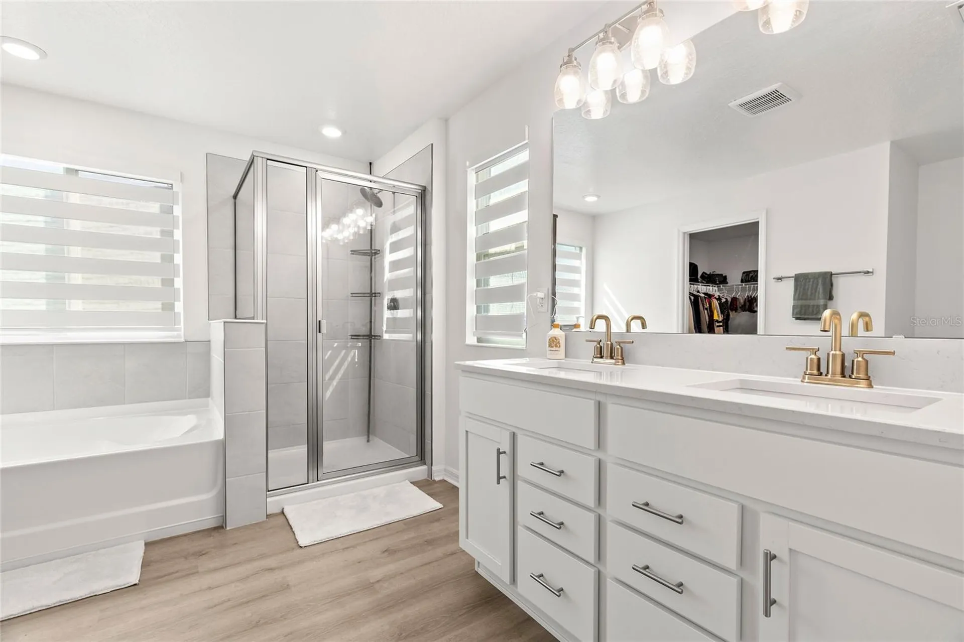 9104 Sandy Bluffs Circle Parrish FL 34219