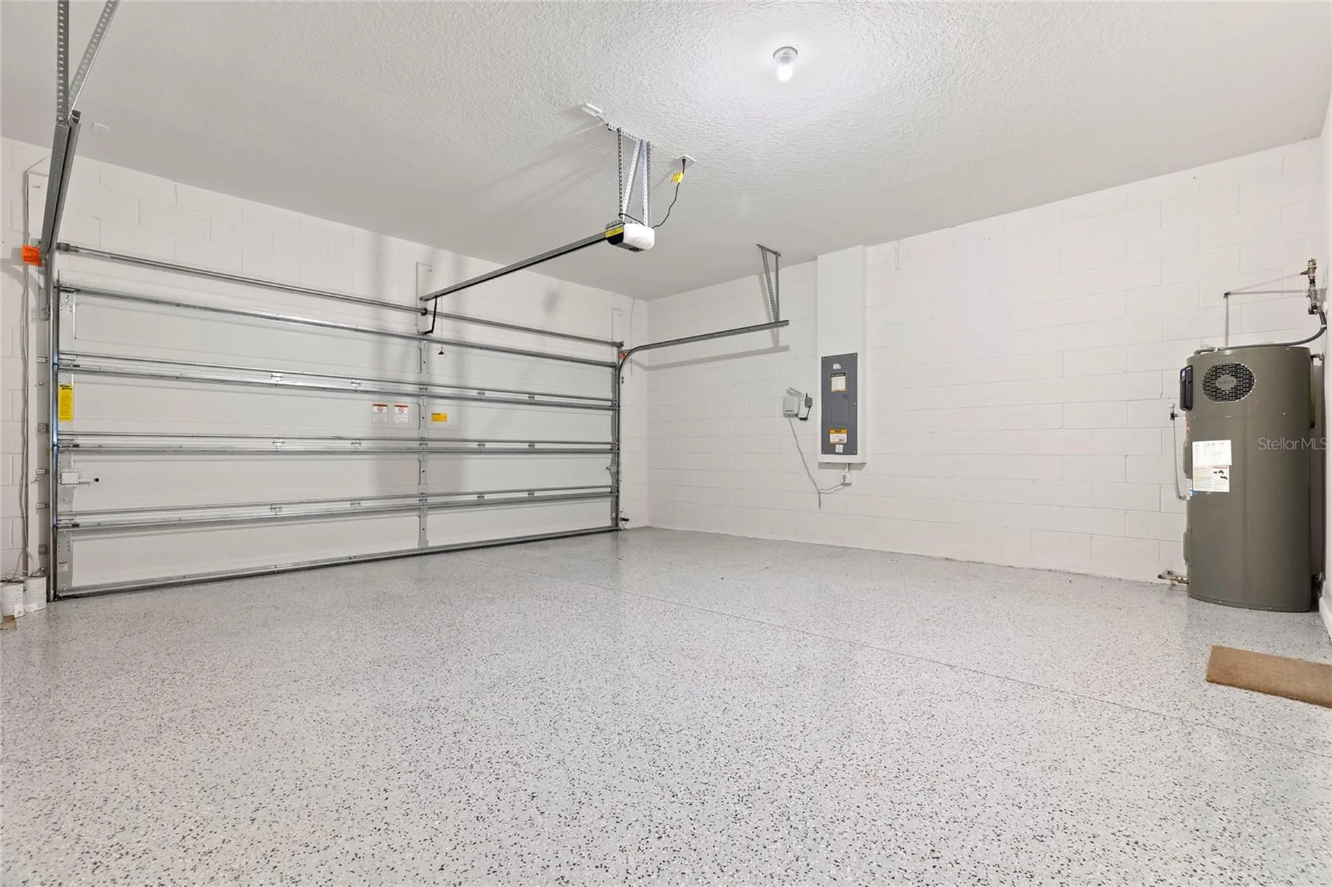 9104 Sandy Bluffs Circle Parrish FL 34219