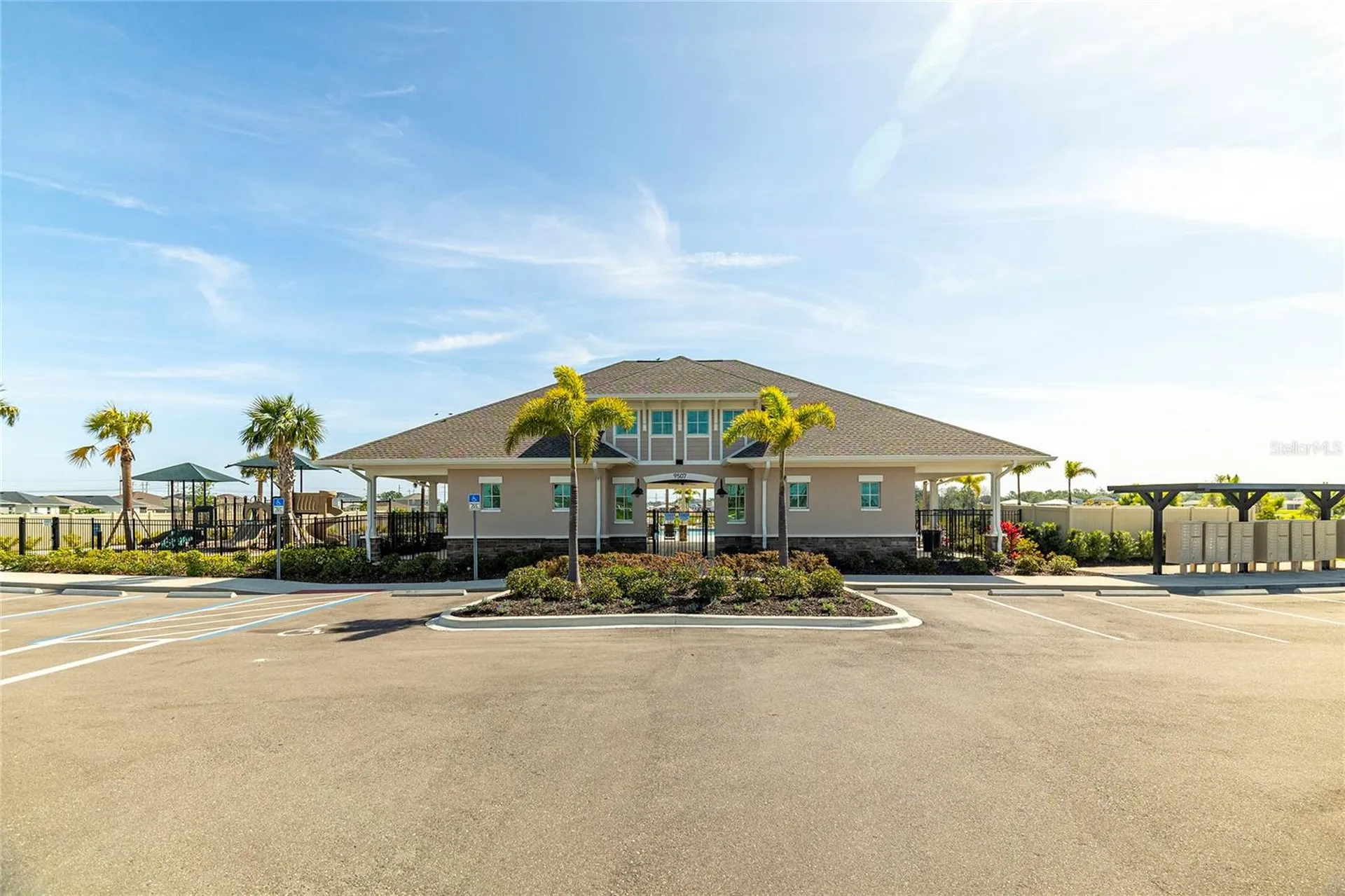 9104 Sandy Bluffs Circle Parrish FL 34219