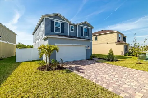 9104 Sandy Bluffs Circle Parrish FL 34219