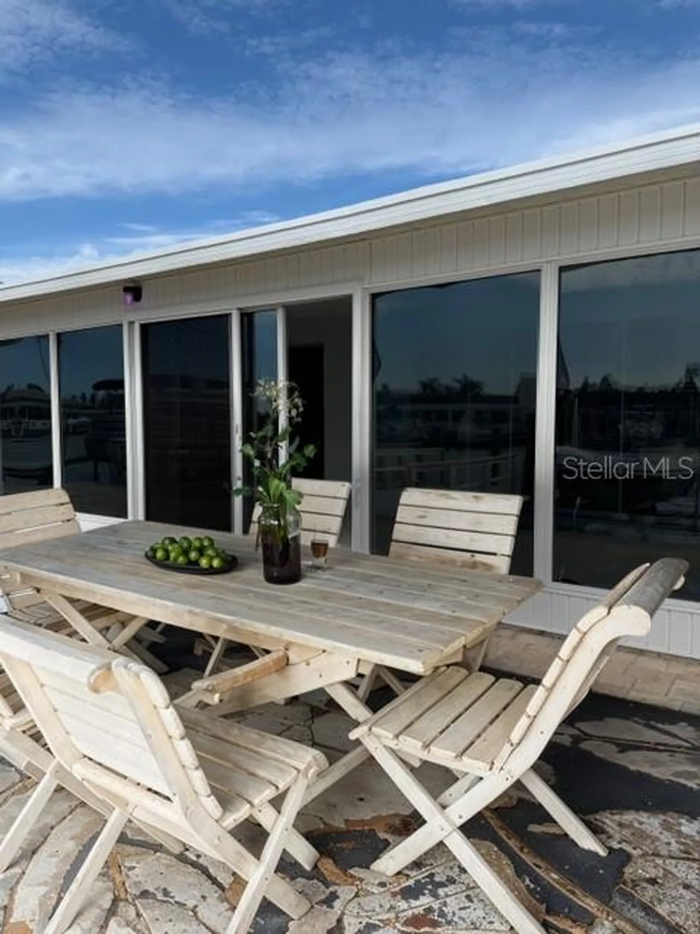 582 Boca Ciega Point Boulevard N St Petersburg FL 33708