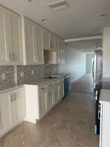 582 Boca Ciega Point Boulevard N St Petersburg FL 33708