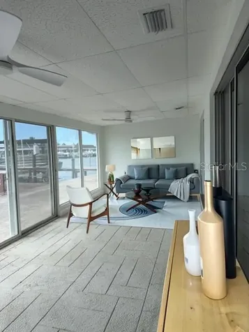 582 Boca Ciega Point Boulevard N St Petersburg FL 33708