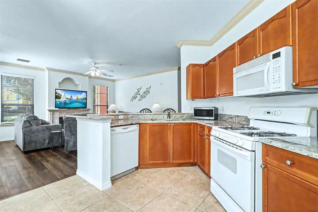 2746 Via Tivoli Clearwater FL 33764