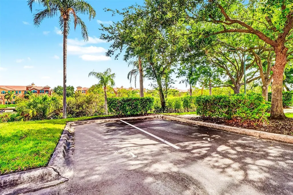 2746 Via Tivoli Clearwater FL 33764