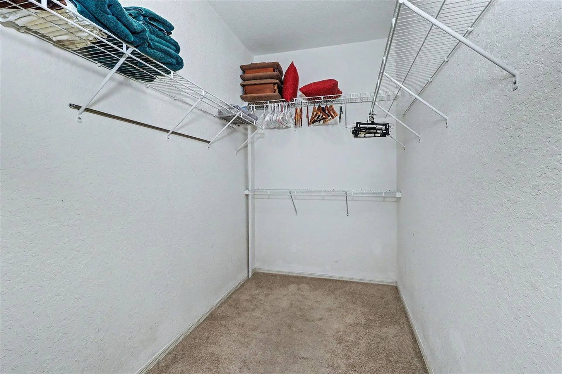 2746 Via Tivoli Clearwater FL 33764