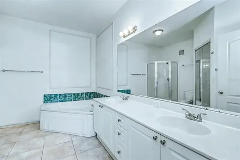 2746 Via Tivoli Clearwater FL 33764