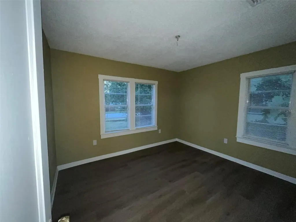 2013 Oceanview Place Tampa FL 33605