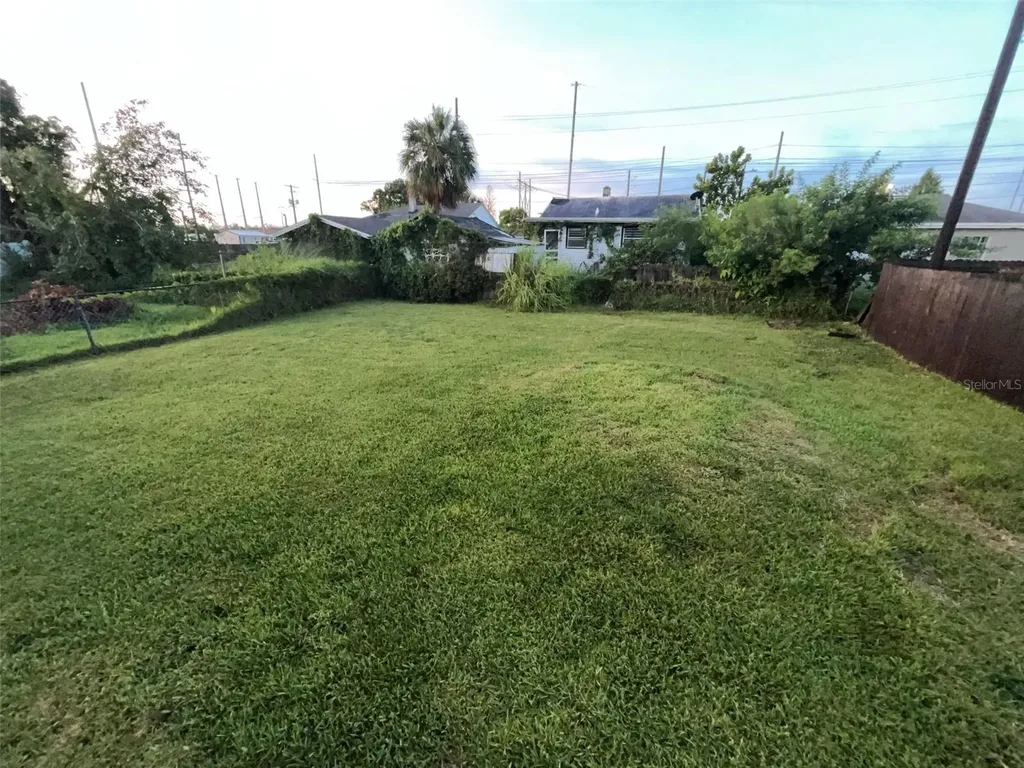 2013 Oceanview Place Tampa FL 33605