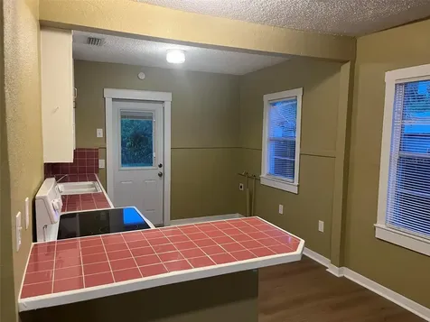 2013 Oceanview Place Tampa FL 33605