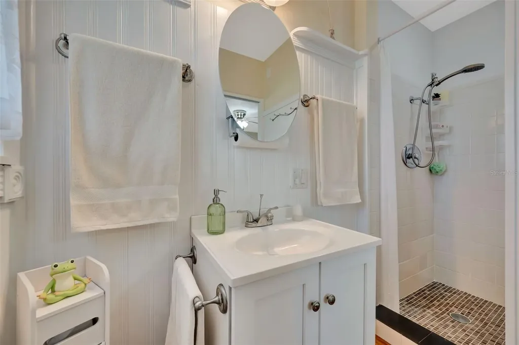 130 59th Street W Bradenton FL 34209