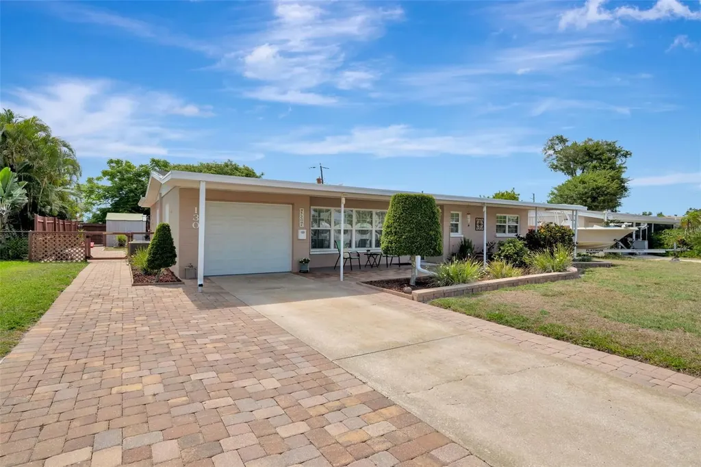 130 59th Street W Bradenton FL 34209