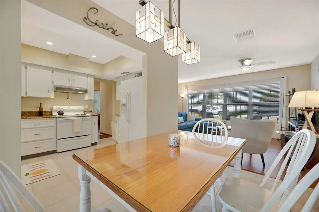 130 59th Street W Bradenton FL 34209