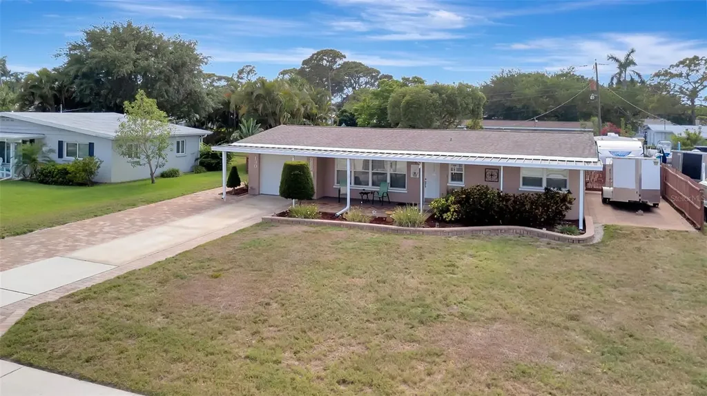 130 59th Street W Bradenton FL 34209