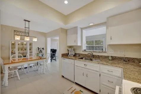 130 59th Street W Bradenton FL 34209