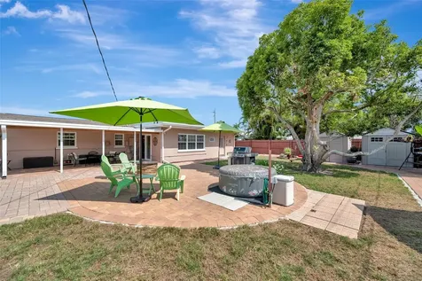 130 59th Street W Bradenton FL 34209