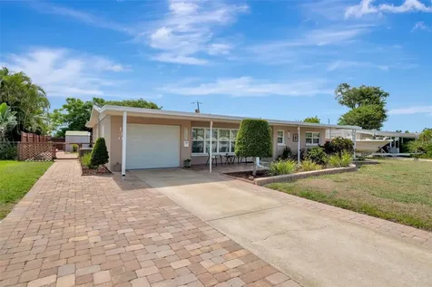 130 59th Street W Bradenton FL 34209