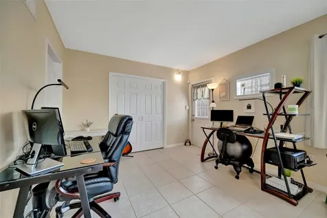 130 59th Street W Bradenton FL 34209
