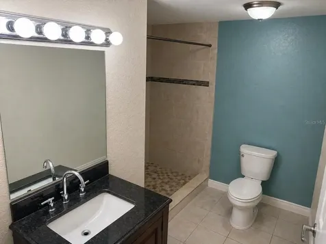8618 Grandview Drive Tampa FL 33617