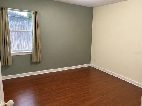 8618 Grandview Drive Tampa FL 33617