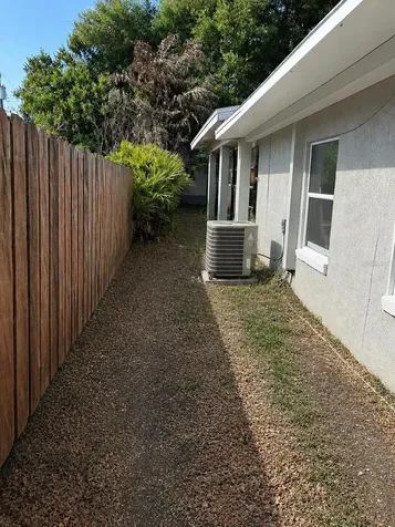 8618 Grandview Drive Tampa FL 33617