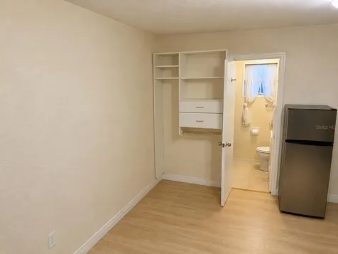8618 Grandview Drive Tampa FL 33617
