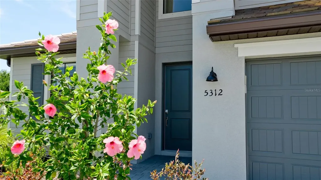 5312 Seal Isle Court Bradenton FL 34211