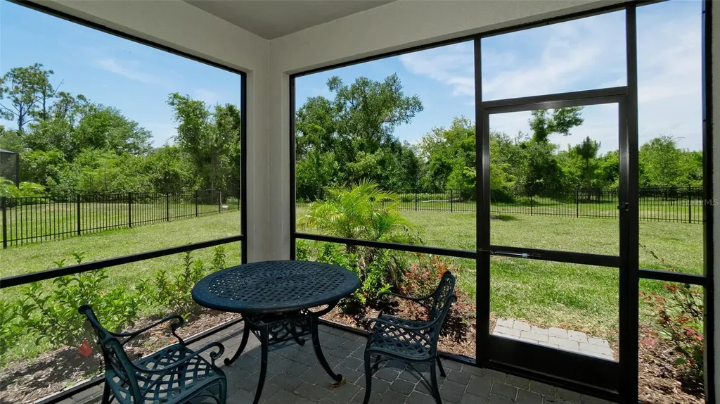 5312 Seal Isle Court Bradenton FL 34211