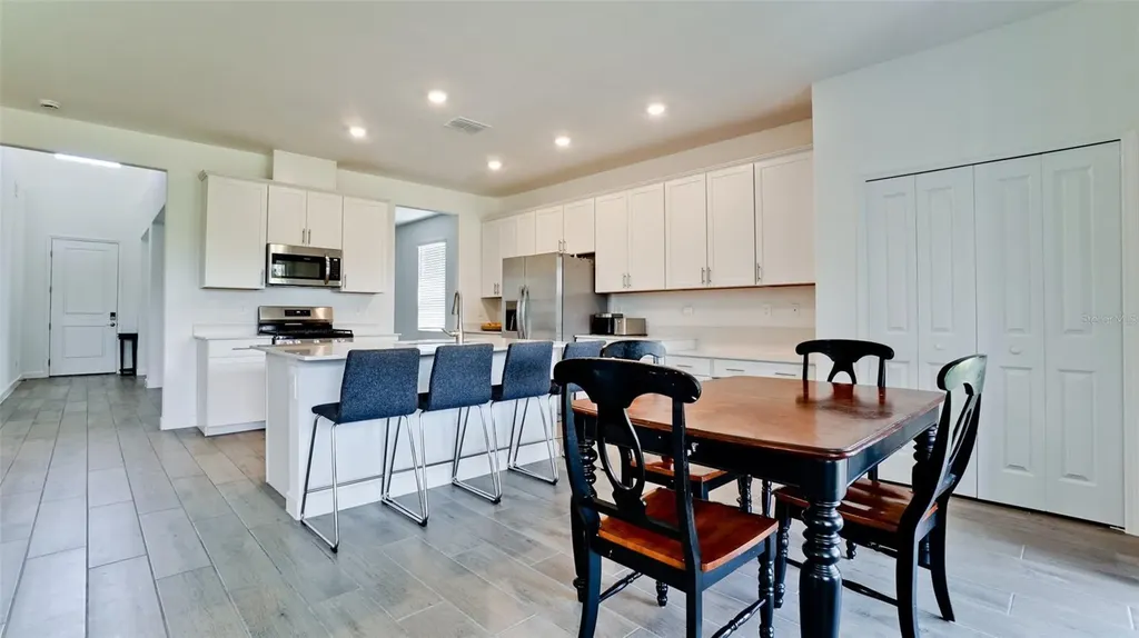 5312 Seal Isle Court Bradenton FL 34211