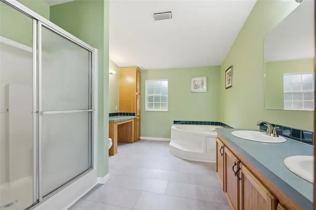 9528 NW 235th Terrace Alachua FL 32615