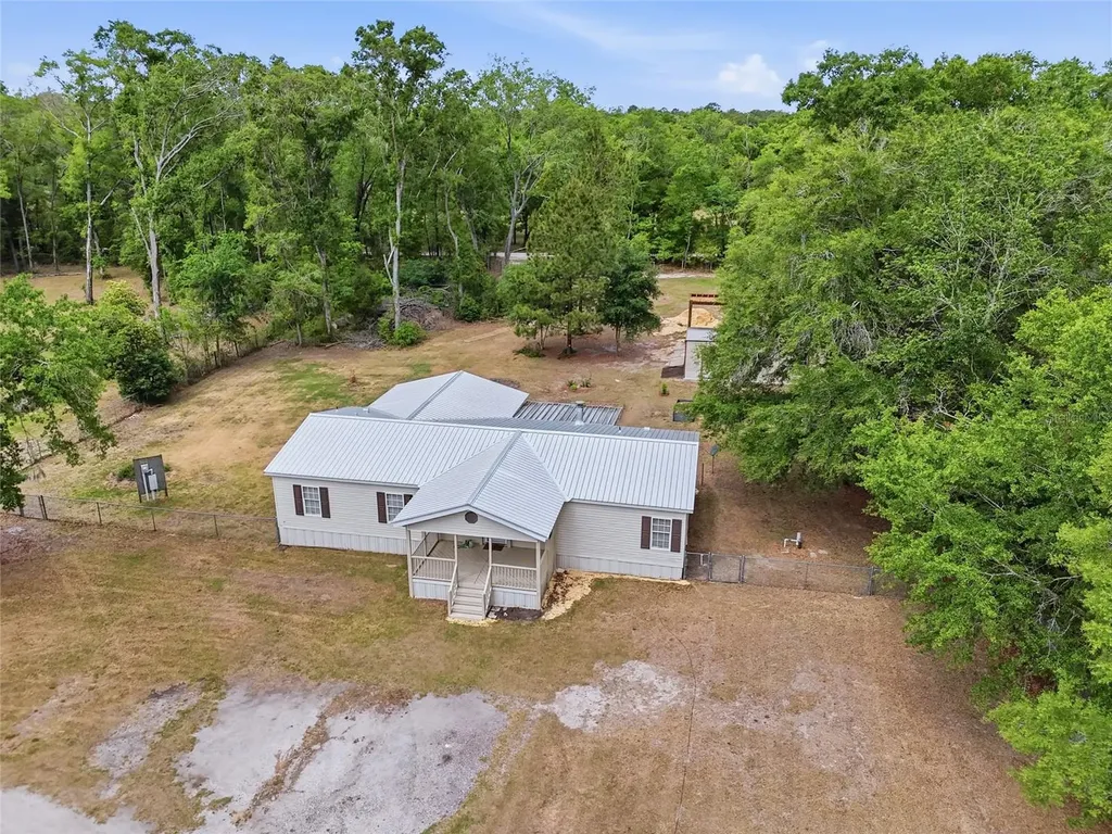 9528 NW 235th Terrace Alachua FL 32615